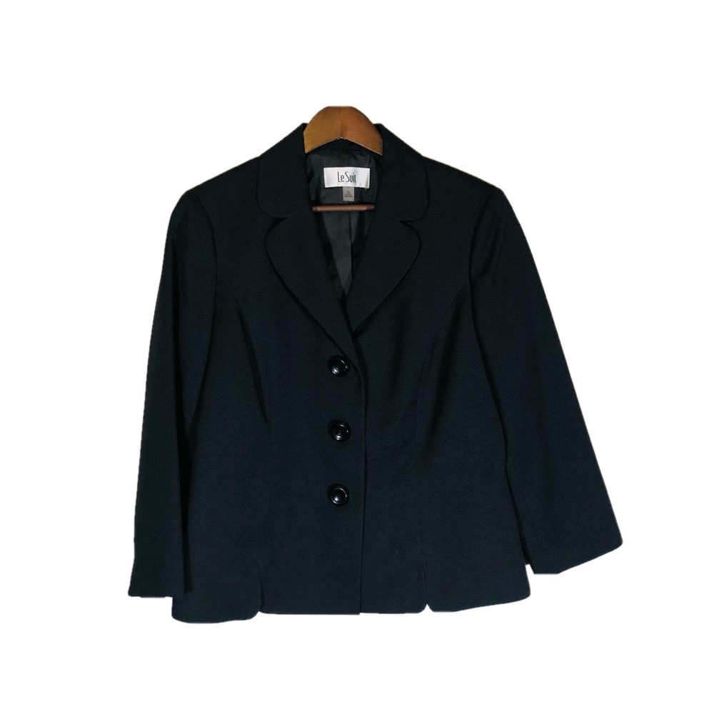 LeSuit Black Women’s Blazer. 3/4 Sleeves. Size 10
